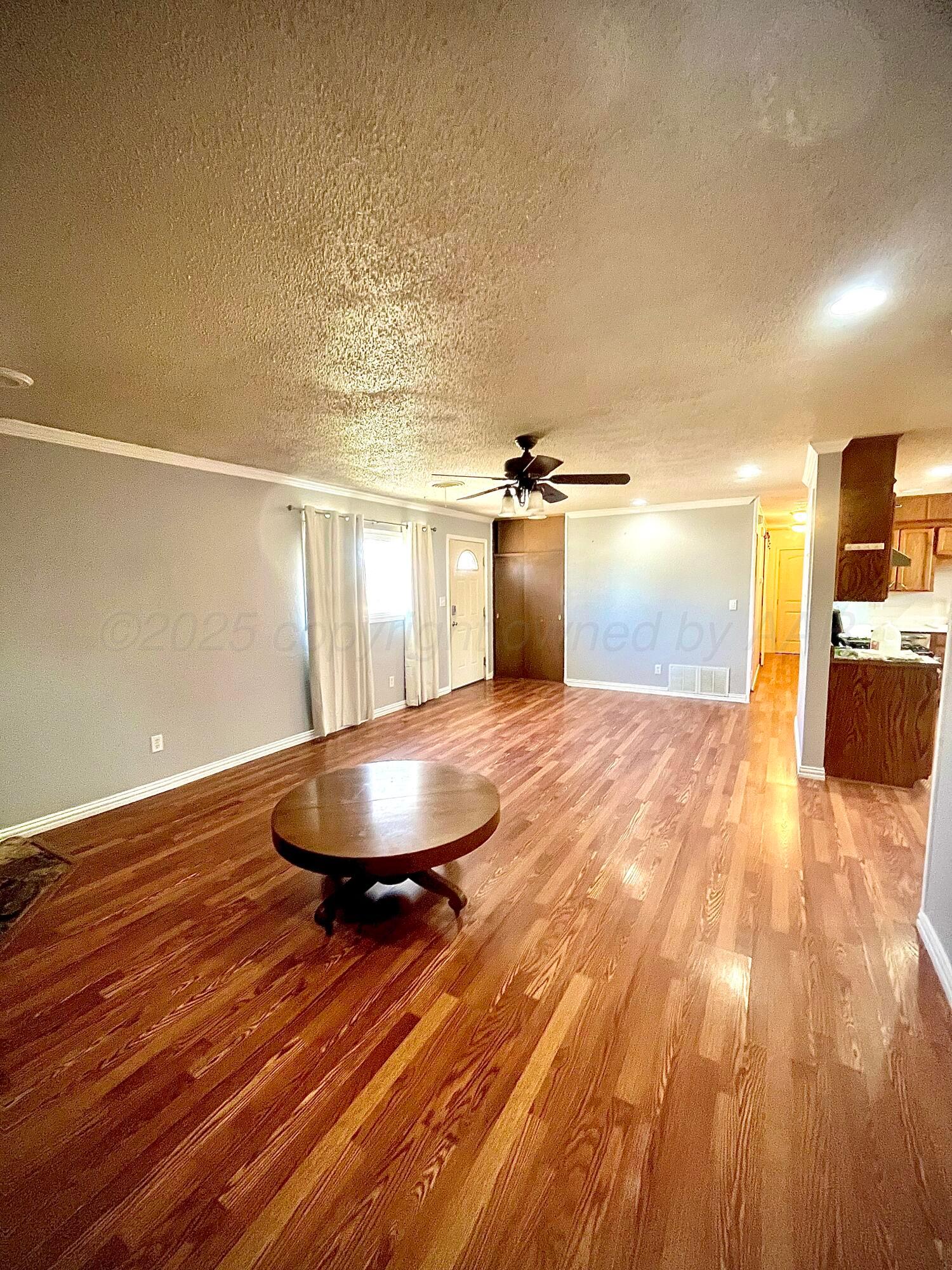 5116 Crockett Street Amarillo, TX 79110 - Photo 3 of 23