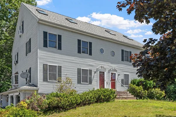 $485,000 | 6 A Kasher Drive, Kingston, NH 03848