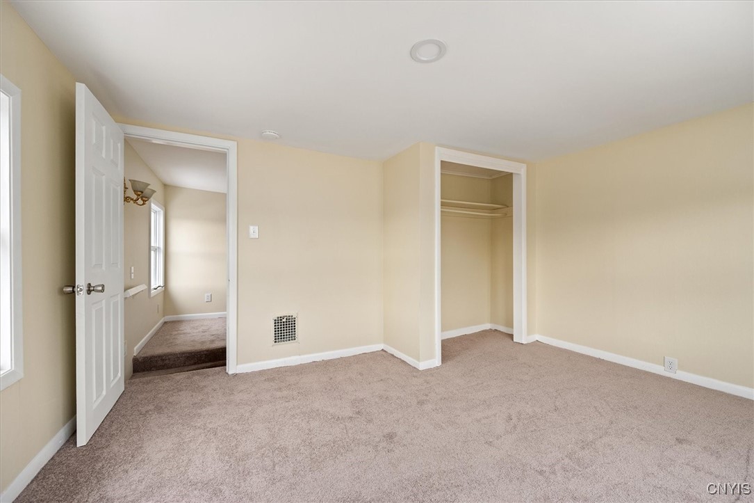 546 Stone Street Oneida, NY 13421 - Photo 32 of 33