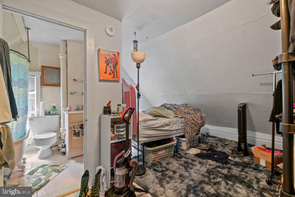 5001 Roland Avenue Baltimore, MD 21210 - Photo 26 of 36