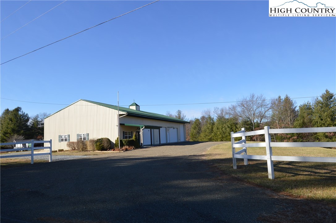 128 Cahn Road Sparta, NC 28675 - Photo 2 of 33 Gallery Image 2