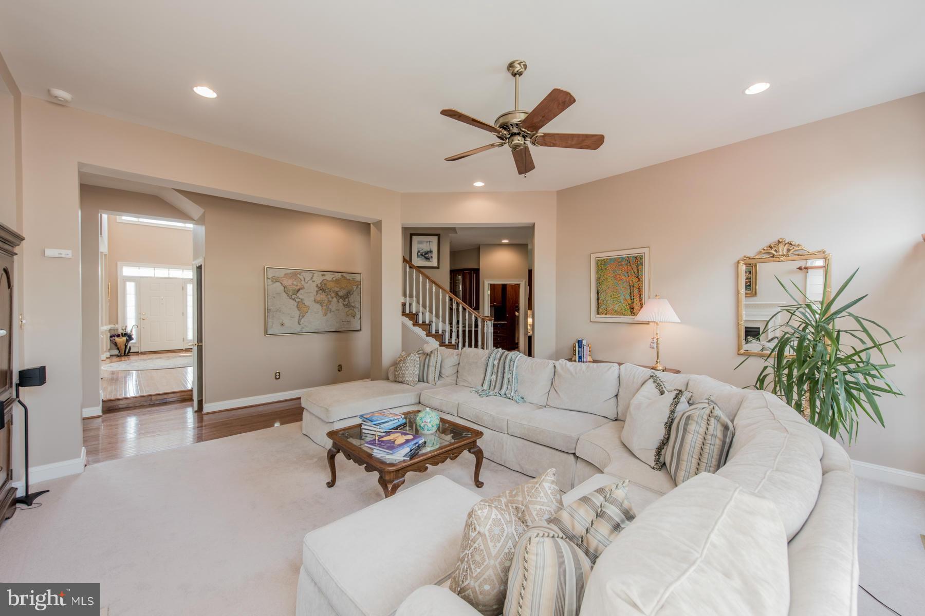 813 Stable Manor Road Reisterstown, MD 21136 - Photo 7 of 30 Family Room
