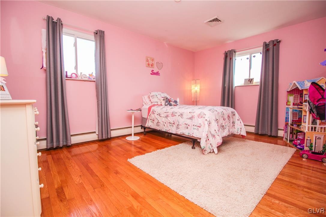 2711 Belaire Road Bethlehem, PA 18017 - Photo 13 of 22 Gallery Image 13
