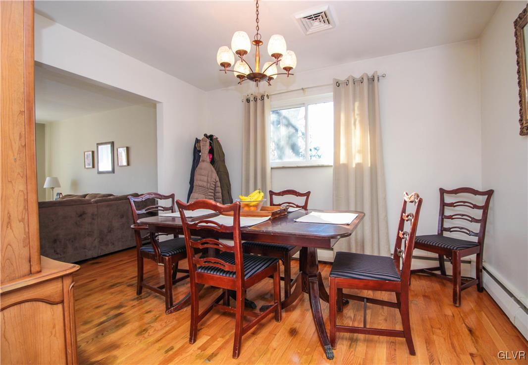 2711 Belaire Road Bethlehem, PA 18017 - Photo 7 of 22 Gallery Image 7