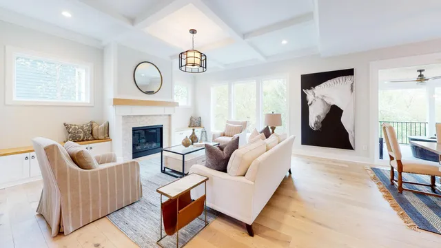 $3,999,995 | 19860 Cottagewood Road, Deephaven, MN 55331