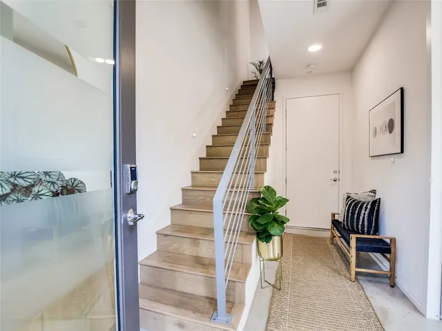 a view of entryway and hall