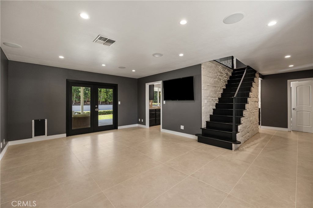 3032 Gardner Street Simi Valley, CA 93065 - Photo 17 of 31