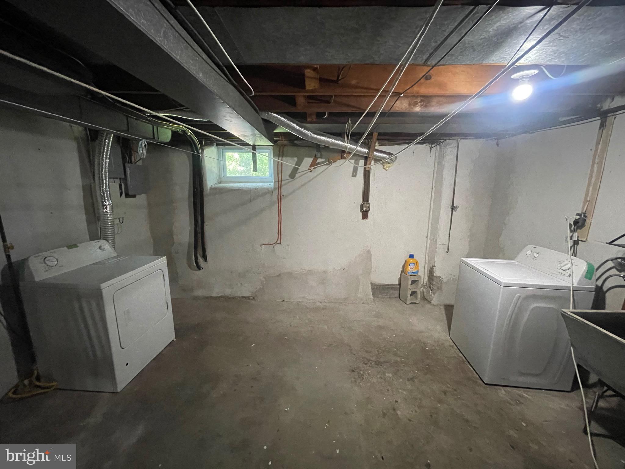 332 Ripka Street Philadelphia, PA 19128 - Photo 7 of 8