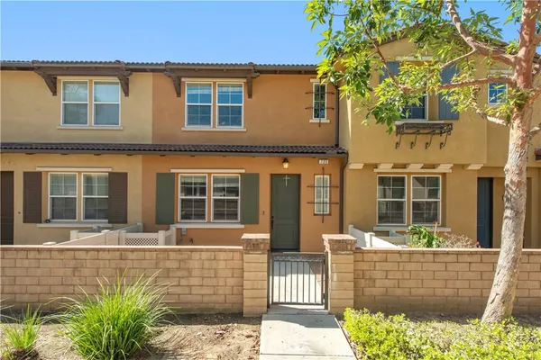 $589,900 | 725 Via Dolcetto, Ontario, CA 91764