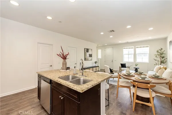 $589,900 | 725 Via Dolcetto, Ontario, CA 91764