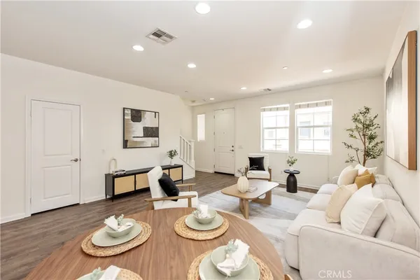 $589,900 | 725 Via Dolcetto, Ontario, CA 91764