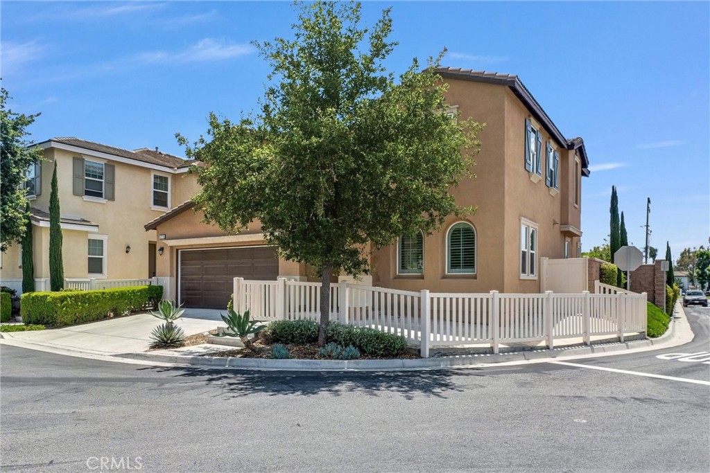 5219 Azul Drive Chino, CA 91710 - Photo 2 of 36