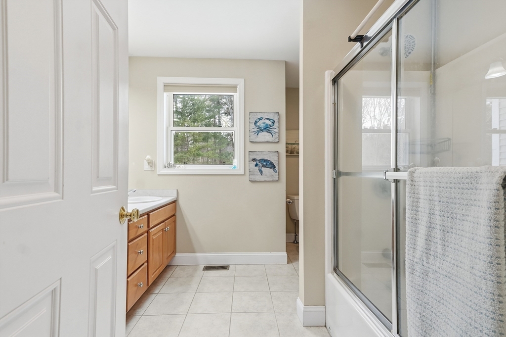 10 Ball Road Kingston, NH 03848 - Photo 23 of 40 Gallery Image 23
