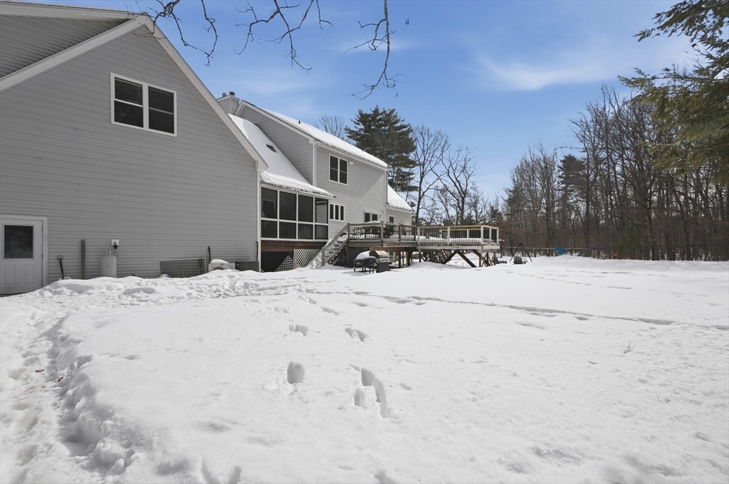 10 Ball Road Kingston, NH 03848 - Photo 36 of 40 Gallery Image 36