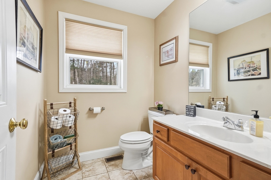 10 Ball Road Kingston, NH 03848 - Photo 10 of 40 Gallery Image 10