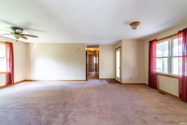 $350,000 | 9540 East 500 South, Wolcottville, IN 46795