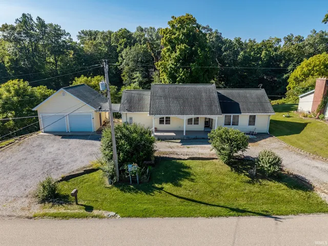 $350,000 | 9540 East 500 South, Wolcottville, IN 46795