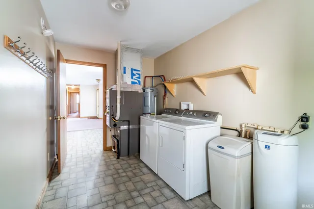 $350,000 | 9540 East 500 South, Wolcottville, IN 46795