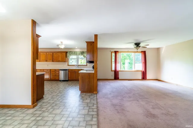 $350,000 | 9540 East 500 South, Wolcottville, IN 46795