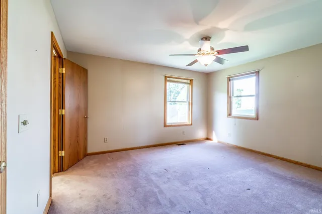 $350,000 | 9540 East 500 South, Wolcottville, IN 46795