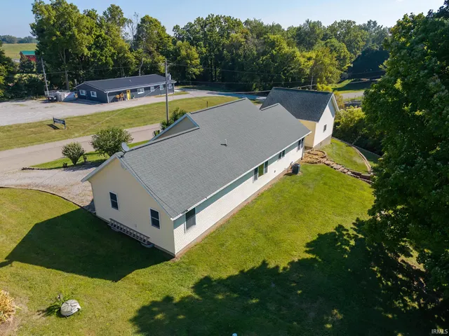 $350,000 | 9540 East 500 South, Wolcottville, IN 46795