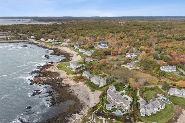 $15,000,000 | 17 Seaview Avenue, Kennebunkport, ME 04046