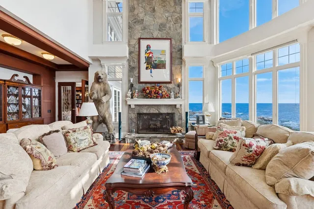 $20,000,000 | 17 Seaview Avenue, Kennebunkport, ME 04046