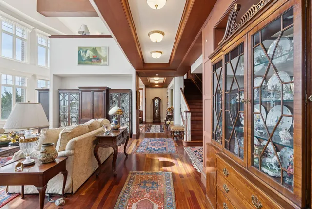 $20,000,000 | 17 Seaview Avenue, Kennebunkport, ME 04046