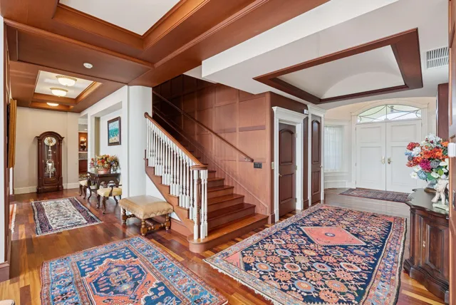 $20,000,000 | 17 Seaview Avenue, Kennebunkport, ME 04046