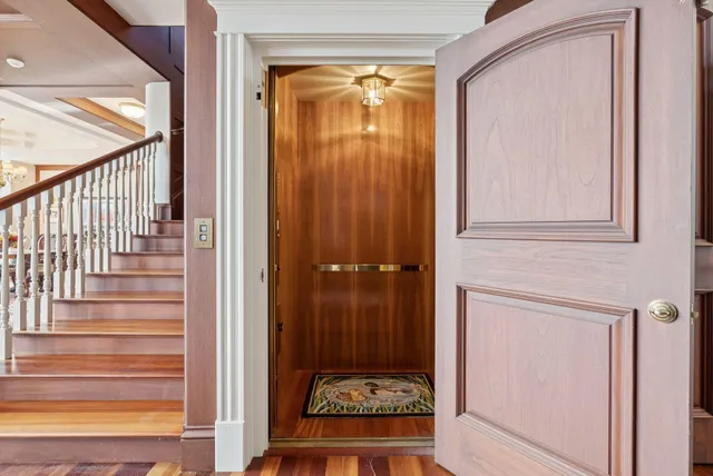 $20,000,000 | 17 Seaview Avenue, Kennebunkport, ME 04046