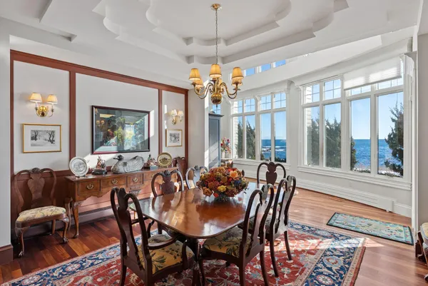 $15,000,000 | 17 Seaview Avenue, Kennebunkport, ME 04046