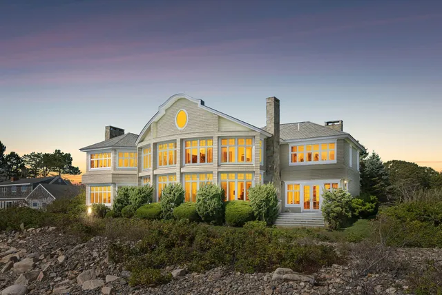 $20,000,000 | 17 Seaview Avenue, Kennebunkport, ME 04046