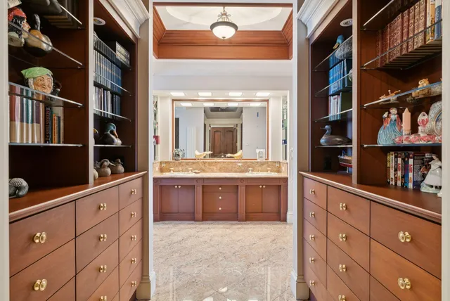 $20,000,000 | 17 Seaview Avenue, Kennebunkport, ME 04046