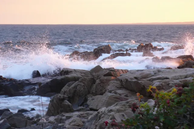 $20,000,000 | 17 Seaview Avenue, Kennebunkport, ME 04046