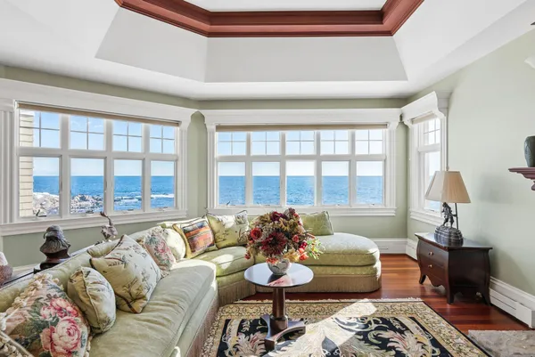 $15,000,000 | 17 Seaview Avenue, Kennebunkport, ME 04046