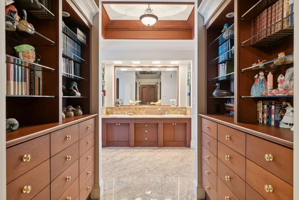 $15,000,000 | 17 Seaview Avenue, Kennebunkport, ME 04046