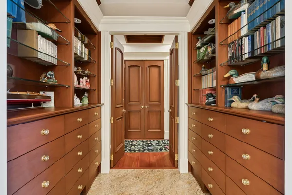 $15,000,000 | 17 Seaview Avenue, Kennebunkport, ME 04046