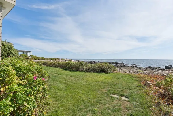 $15,000,000 | 17 Seaview Avenue, Kennebunkport, ME 04046