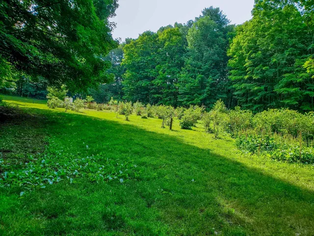 $900,000 | 226 Amesbury Road, Kensington, NH 03833