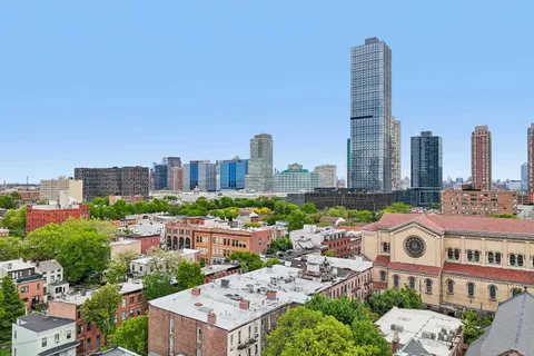 $554,999 | 229 3rd Street, Unit 4L, Jersey City, NJ 07302