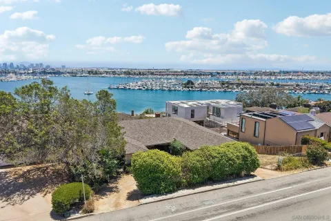 $5,499,900 | 827 Rosecrans Street, San Diego, CA 92106