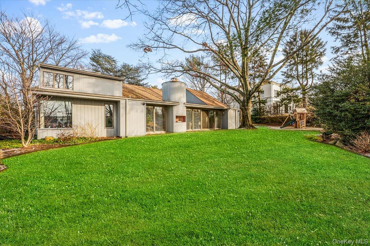 20 Whitman Road Great Neck, NY 11023 - Photo 26 of 26