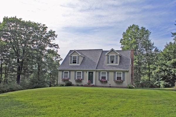 442 South Mountain Road Northfield, MA 01360 - Photo 4 of 42 Gallery Image 4