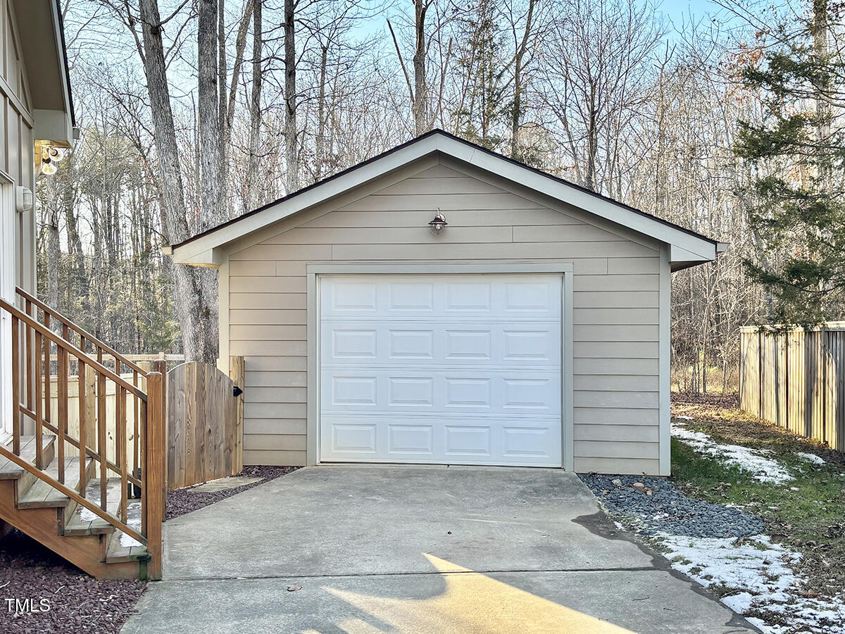 3 Moss Spring Court Durham, NC 27712 - Photo 37 of 46 3-33