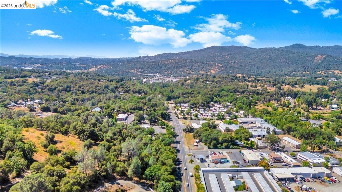 14275 Tuolumne Road Sonora, CA 95370 - Photo 17 of 22