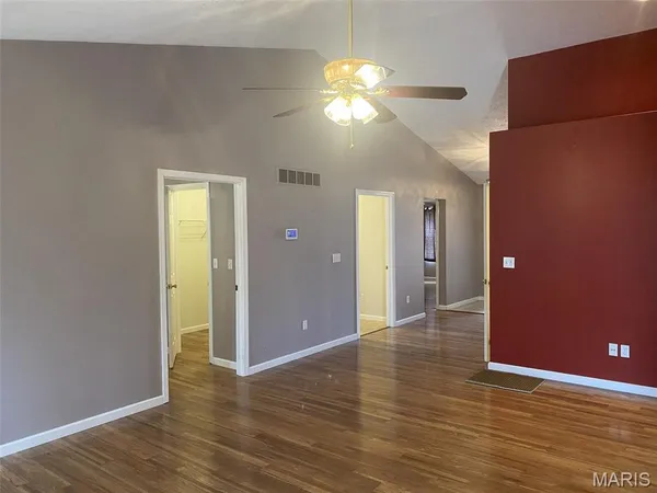 $200,000 | 503 North Creek Crossing, Trenton, IL 62293