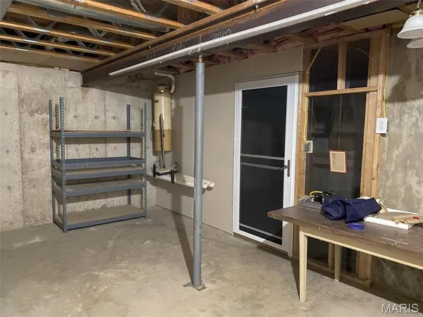 $200,000 | 503 North Creek Crossing, Trenton, IL 62293