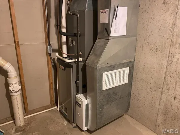 $200,000 | 503 North Creek Crossing, Trenton, IL 62293