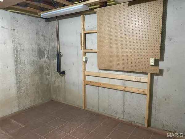 $200,000 | 503 North Creek Crossing, Trenton, IL 62293