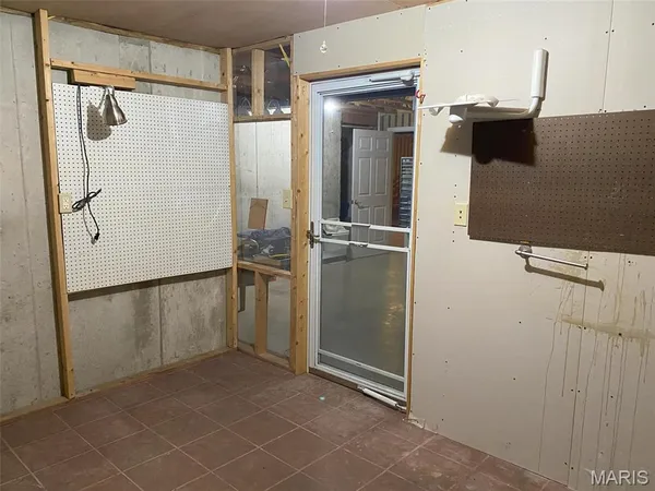 $200,000 | 503 North Creek Crossing, Trenton, IL 62293